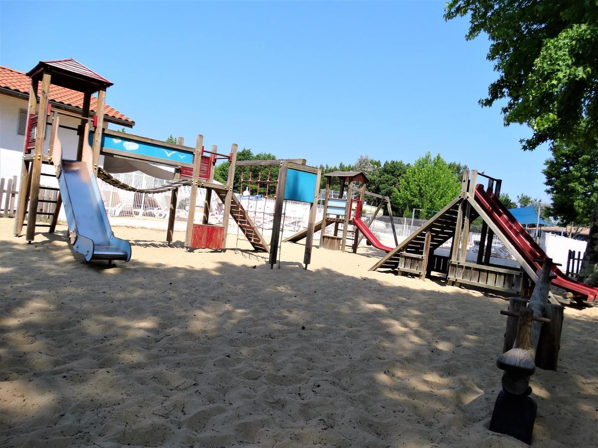 Camping Sunissim L'Airial By Locatour Hotel Soustons Zewnętrze zdjęcie