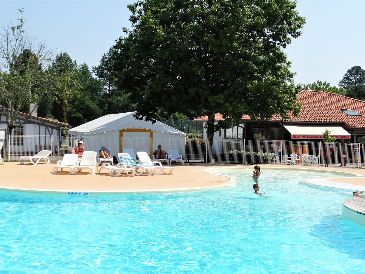 Camping Sunissim L'Airial By Locatour Hotel Soustons Zewnętrze zdjęcie